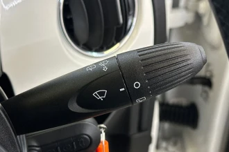 Vehicle Thumbnail 25