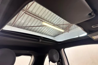 Vehicle Thumbnail 38