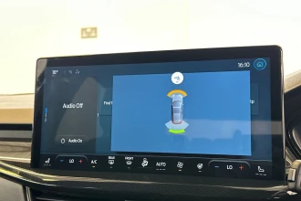 Vehicle Thumbnail 38