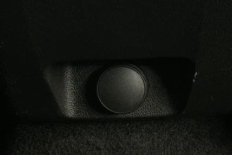 Vehicle Thumbnail 44