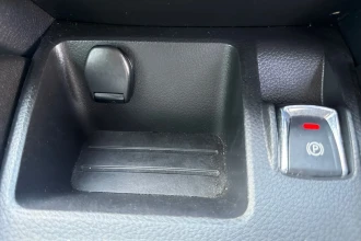 Vehicle Thumbnail 35