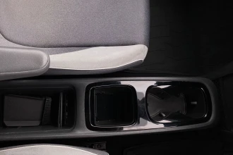 Vehicle Thumbnail 43