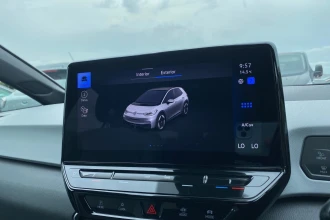 Vehicle Thumbnail 48