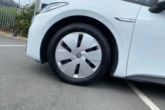 Vehicle Thumbnail 11