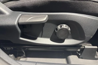 Vehicle Thumbnail 18