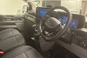 Vehicle Thumbnail 12