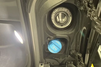 Vehicle Thumbnail 34