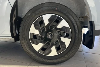 Vehicle Thumbnail 31
