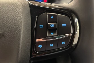 Vehicle Thumbnail 28