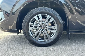 Vehicle Thumbnail 19