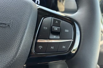 Vehicle Thumbnail 41