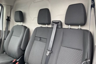 Vehicle Thumbnail 16
