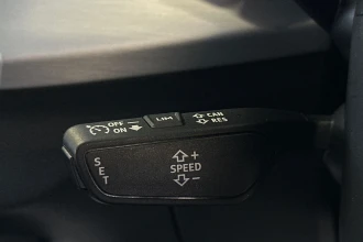 Vehicle Thumbnail 32