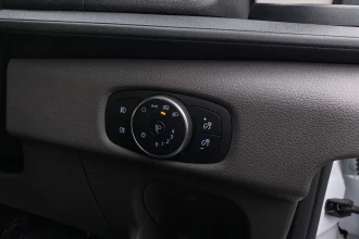 Vehicle Thumbnail 38