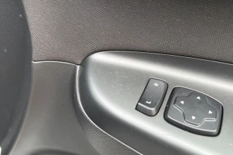 Vehicle Thumbnail 27