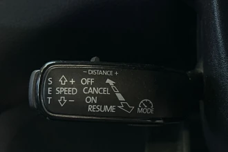 Vehicle Thumbnail 28