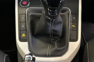 Vehicle Thumbnail 36