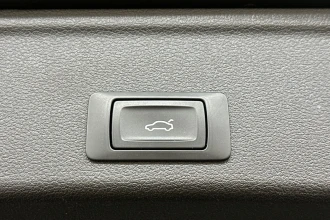 Vehicle Thumbnail 23