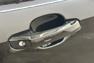 Vehicle Thumbnail 24