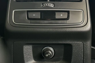 Vehicle Thumbnail 42