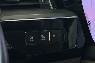 Vehicle Thumbnail 32