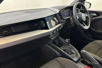 Vehicle Thumbnail 14
