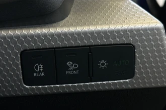 Vehicle Thumbnail 26