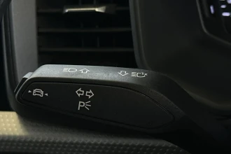 Vehicle Thumbnail 30
