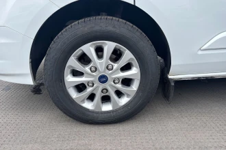 Vehicle Thumbnail 7