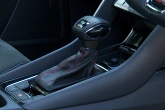 Vehicle Thumbnail 14