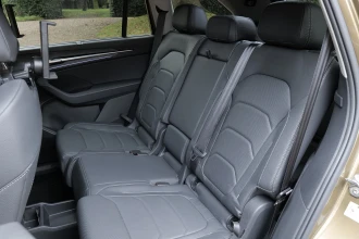 Vehicle Thumbnail 7