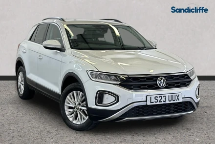 Volkswagen T-Roc Listing Image