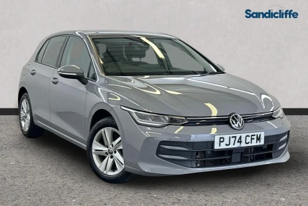 Volkswagen Golf Listing Image