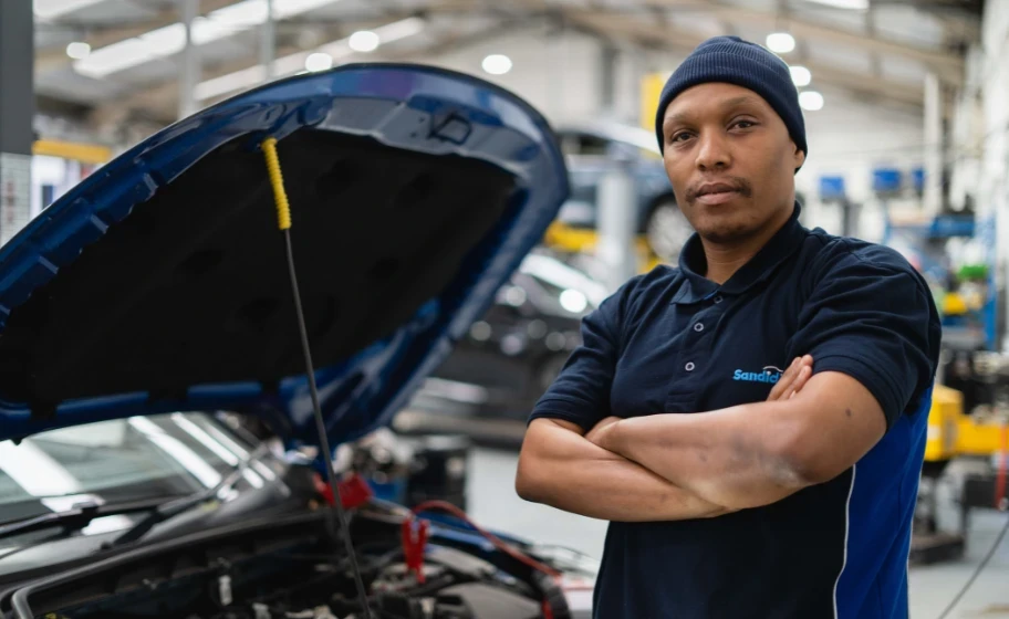 Vehicle Technician Jobs in Loughborough | Join the Sandicliffe Team