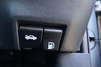 Vehicle Thumbnail 27