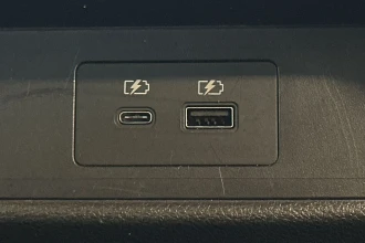 Vehicle Thumbnail 43