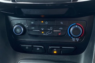 Vehicle Thumbnail 30