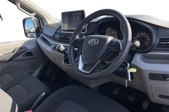 Vehicle Thumbnail 12