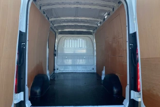 Vehicle Thumbnail 17