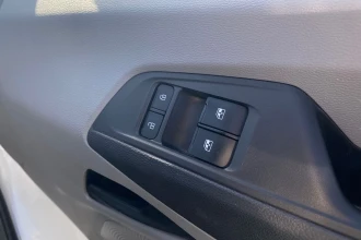 Vehicle Thumbnail 24