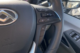 Vehicle Thumbnail 30