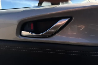 Vehicle Thumbnail 19