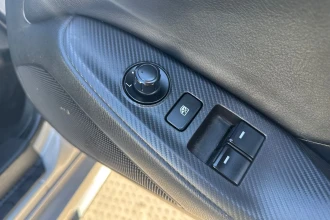 Vehicle Thumbnail 21
