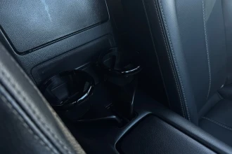 Vehicle Thumbnail 30