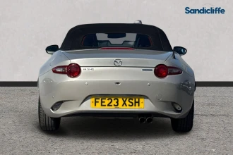 Vehicle Thumbnail 6