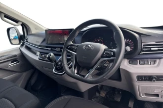 Vehicle Thumbnail 12