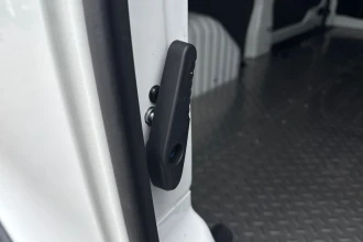 Vehicle Thumbnail 18