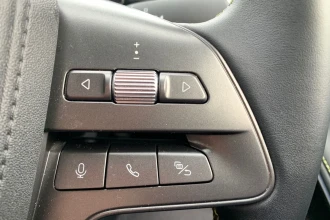 Vehicle Thumbnail 21