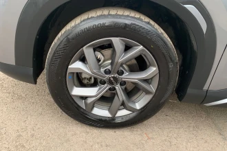 Vehicle Thumbnail 37