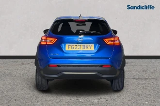 Vehicle Thumbnail 6